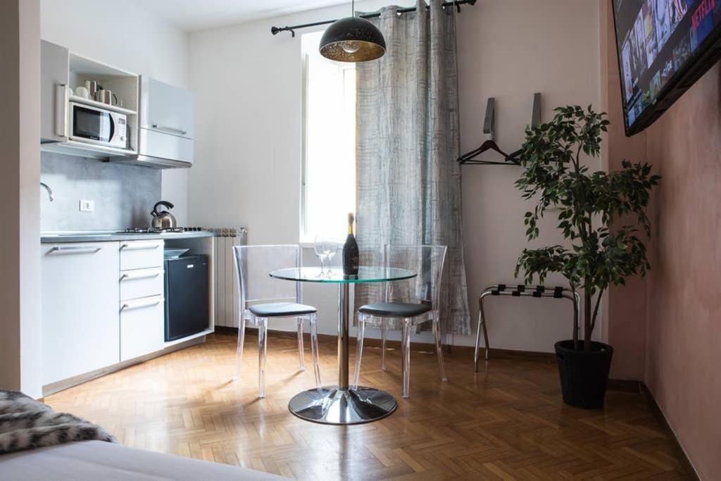 Pink Intimate Jacuzzi Trastevere - Collection * Rom